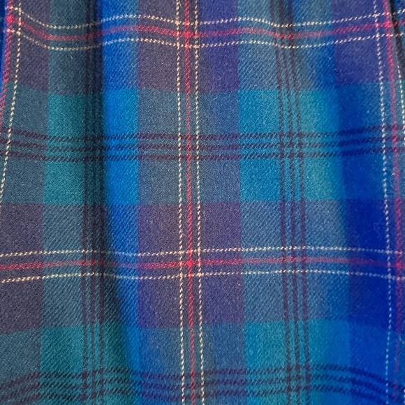 Pendleton Vintage Blue Plaid Virgin Wool Skirt, Size 10 - Picture 4 of 6